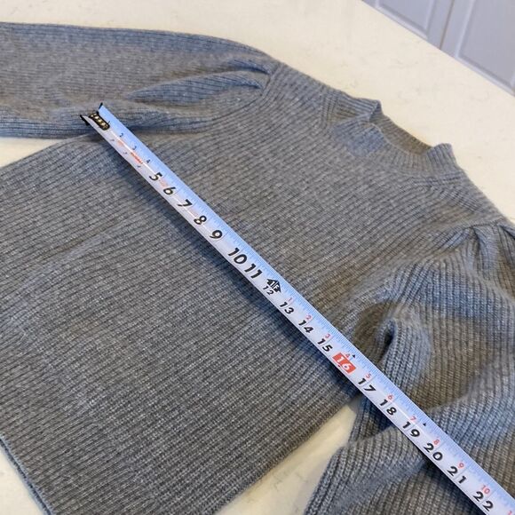 NEW Reformation 100% Cashmere Gray Mock Neck Puff Balloon Sleeve Ribbed Sweater - Picture 8 of 8